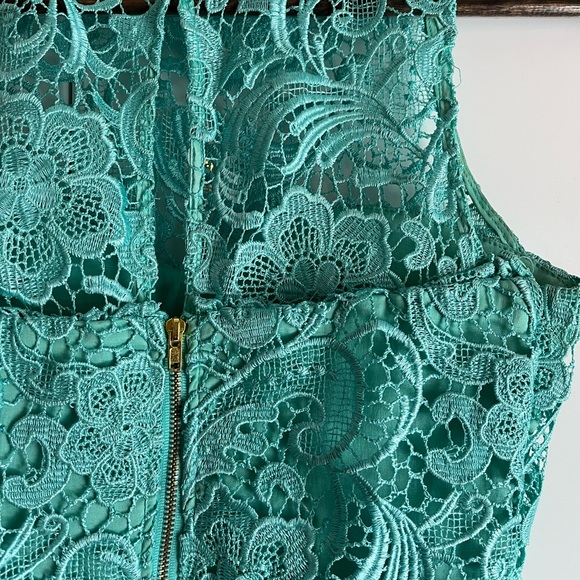 Light turquoise lace dress with gold zipper - Picture 3 of 5